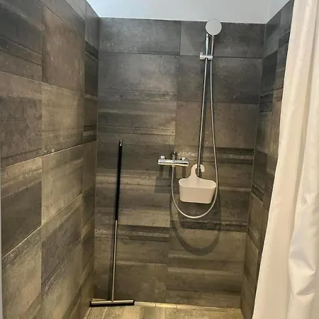Apartmán Schone, Sonnige Parterrewohung 3 Zi Mit Garten In *